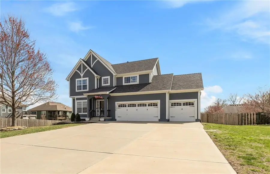 15409 Belmont Court, Basehor, KS 66007 - #2