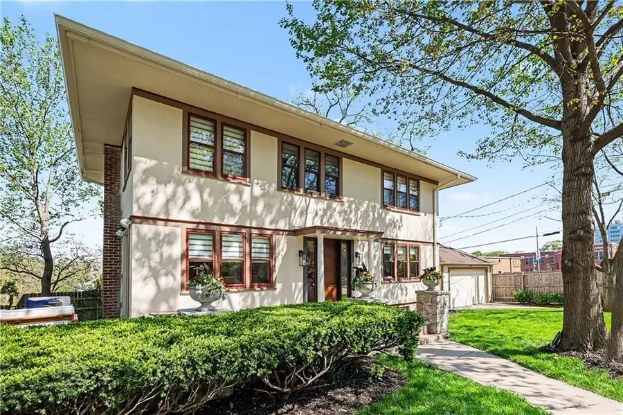 6251 Wornall Road, Kansas City, MO 64113 - #2