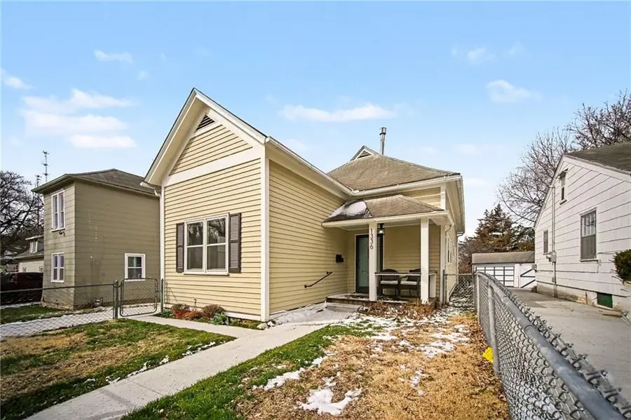 1336 S 17th Street, Saint Joseph, MO 64507 - #3