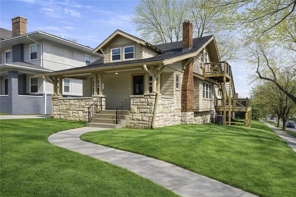 347 Lawn Avenue, Kansas City, MO 64124 - #1