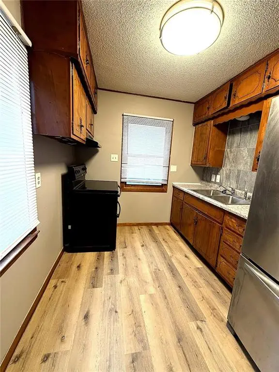 1115 Dakota Street, Leavenworth, KS 66048 - #2