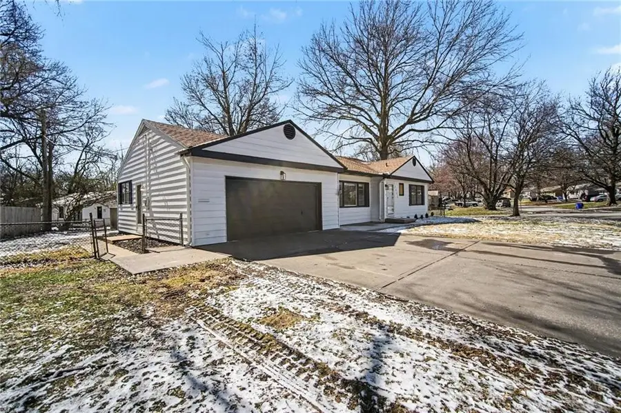 7300 Elm Avenue, Raytown, MO 64133 - #3