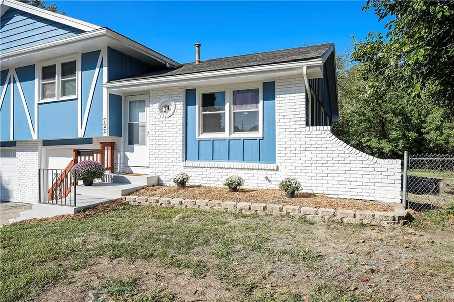 722 S Central Street, Olathe, KS 66061 - #3