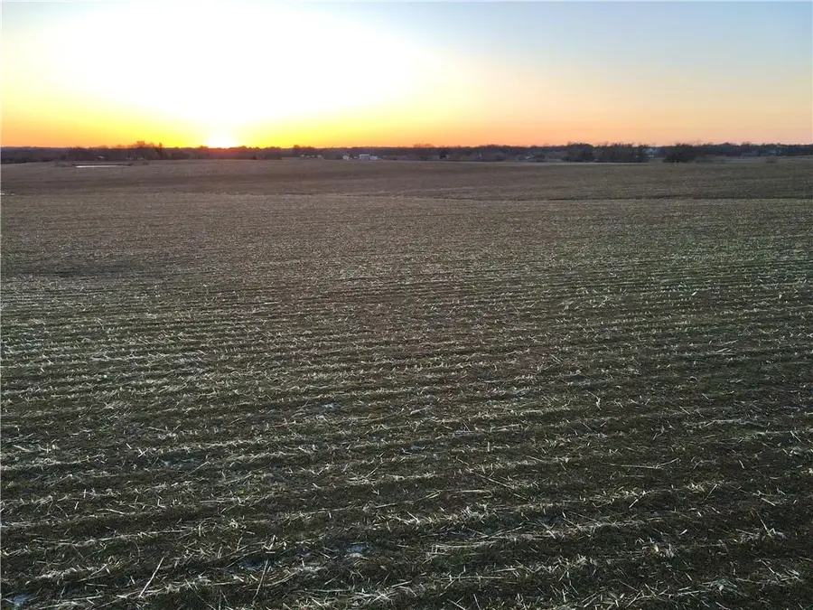 22623 S Propect Avenue, Cleveland, MO 64734 - #3