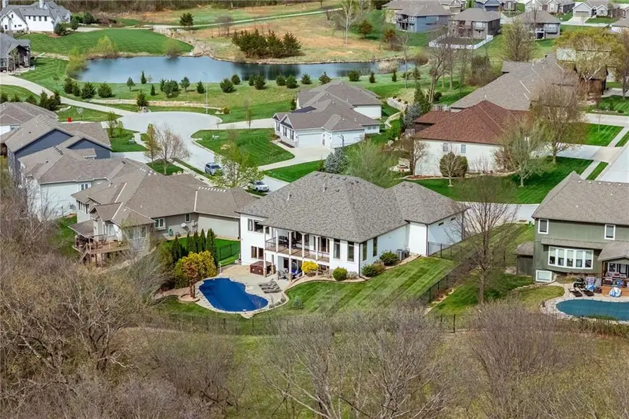 4900 SW Marguerite Street, Blue Springs, MO 64015 - #3