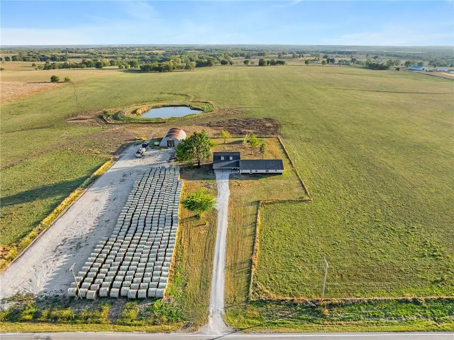 9393 State Route 52 Highway, Amoret, MO 64722 - #2