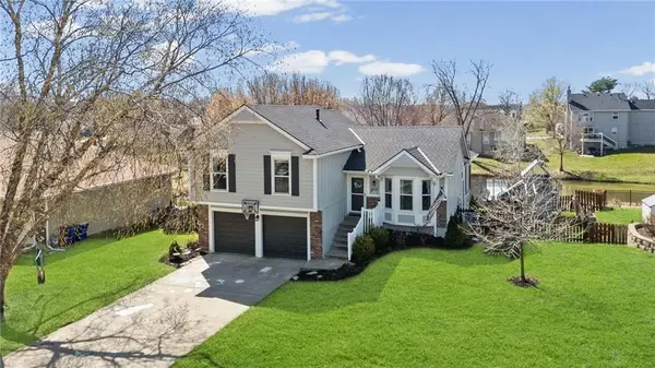 24075 W 57th Street, Shawnee, KS 66226