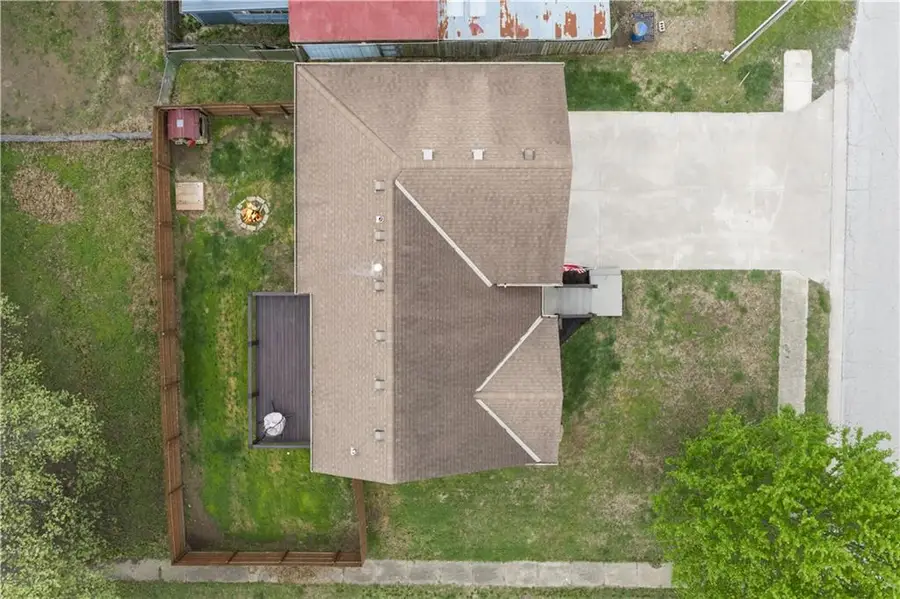 712 Locust Street, Pleasant Hill, MO 64080 - #2