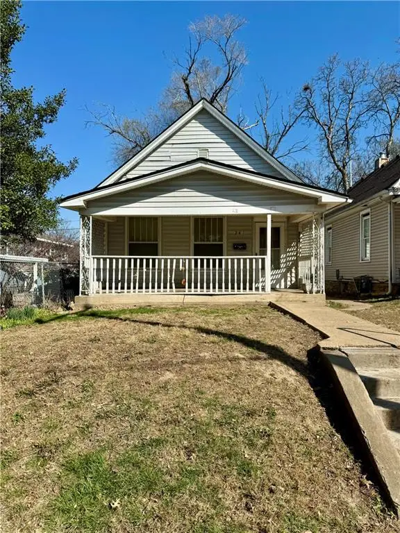 241 N 20th Street, Kansas City, KS 66102 - #2