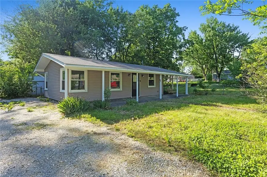 3344 N 57th Street, Kansas City, KS 66104 - #2