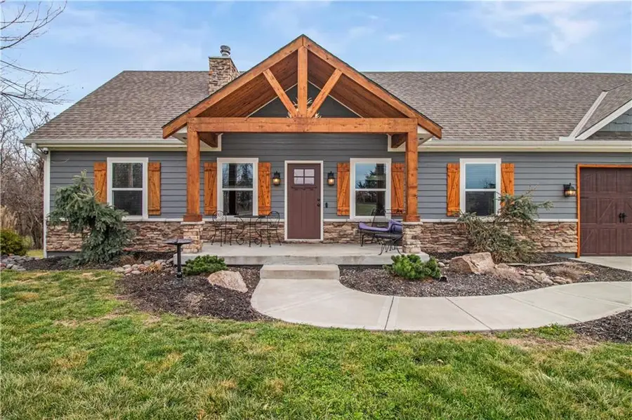 2107 S Outer Belt Road, Oak Grove, MO 64075 - #3