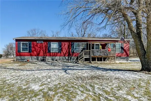 22078 71 Highway, Maryville, MO 64468