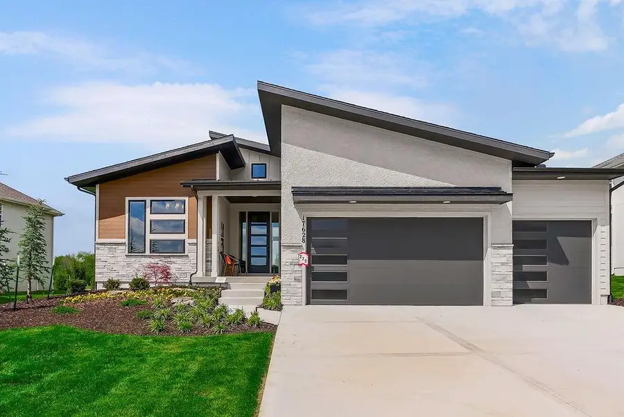 17628 High Street, Overland Park, KS 66085 - #2