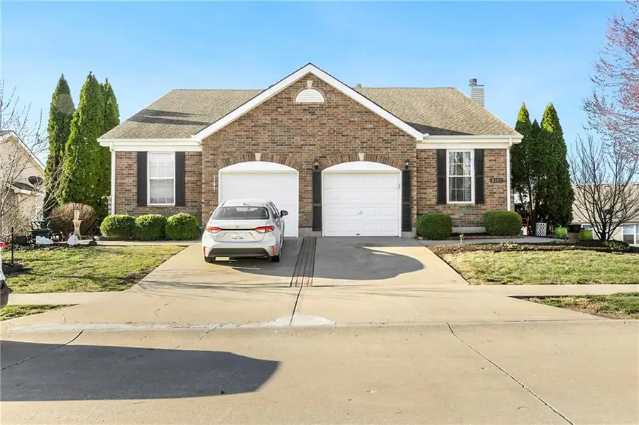 1209 SW Wysteria Drive, Lees Summit, MO 64082 - #3