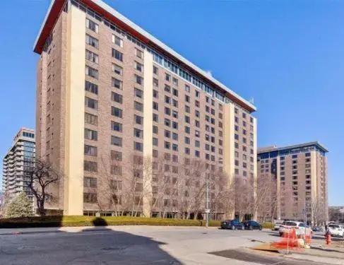 600 E 8th Street #12N, Kansas City, MO 64106