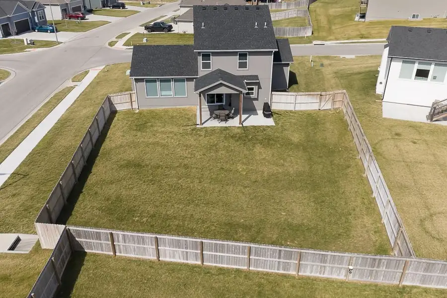 16349 Lolly Lane, Basehor, KS 66007 - #2