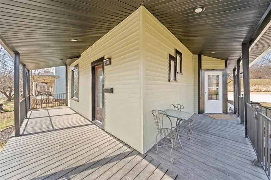 2721 Faraon Street, Saint Joseph, MO 64501 - #3