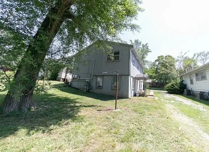 300 Zoll Street, Warrensburg, MO 64093 - #3