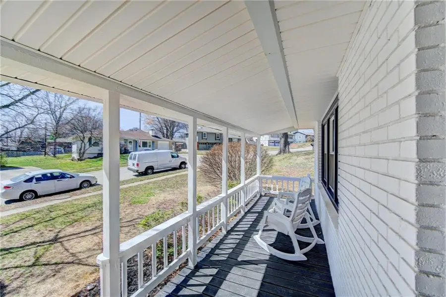 311 SW Pinnell Drive, Lees Summit, MO 64081 - #2