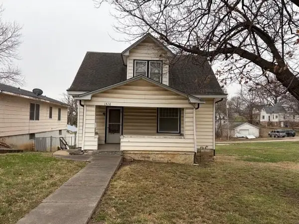 1516 Santa Fe Street, Atchison, KS 66041