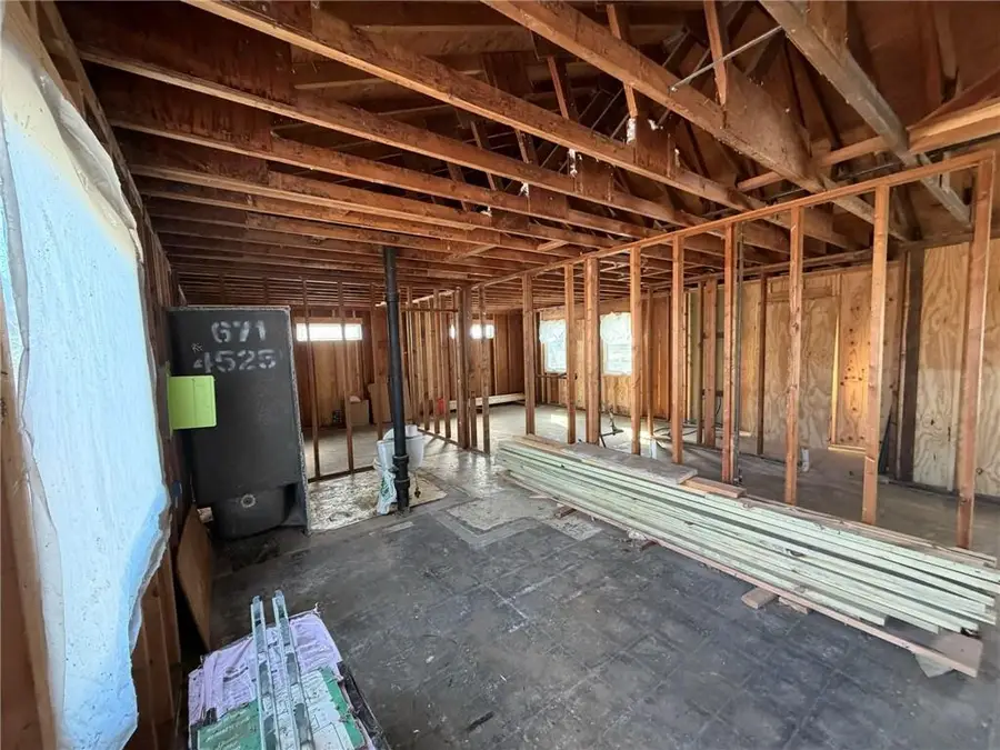 2608 Moundview Drive, Lawrence, KS 66049 - #3