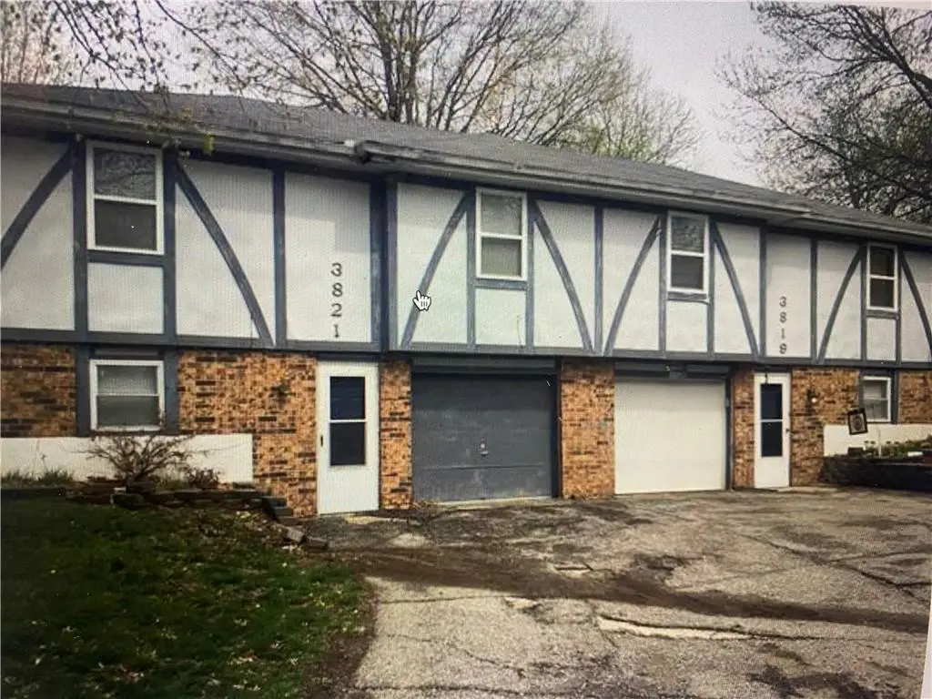3819 and 3821 Colonial Drive, Lees Summit, MO 64064 - #1