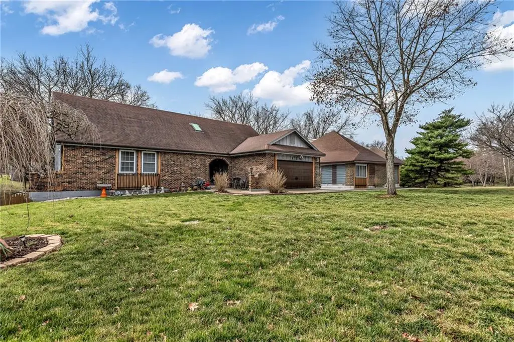 1261 NE 81st Street, Kansas City, MO 64118 - #1