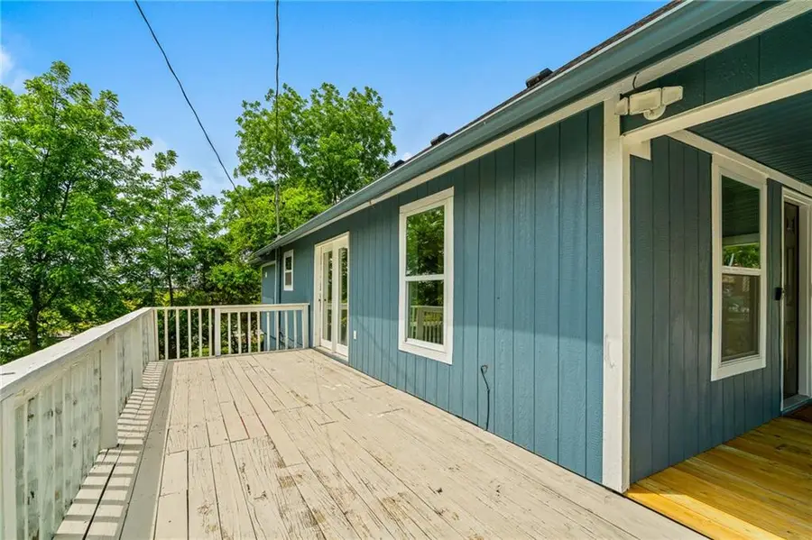 480 Donnelly Avenue, Kansas City, MO 64125 - #3