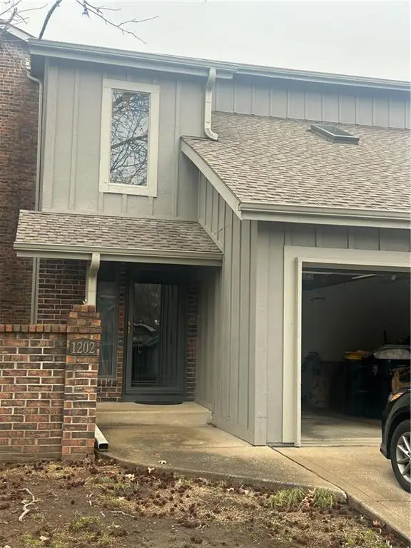 1202 83rd Terrace, Kansas City, MO 64118 - #1