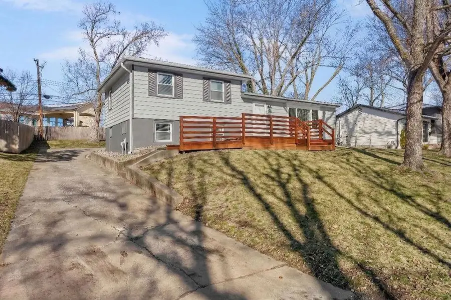 622 NW Village Drive, Lees Summit, MO 64063 - #2