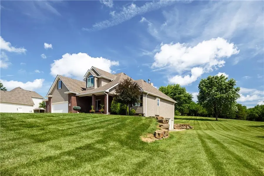 17888 Evans Road, Tonganoxie, KS 66086 - #2