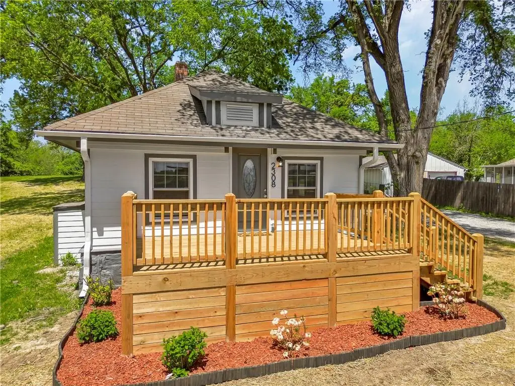 2308 NW 53rd Terrace, Kansas City, MO 64151 - #1