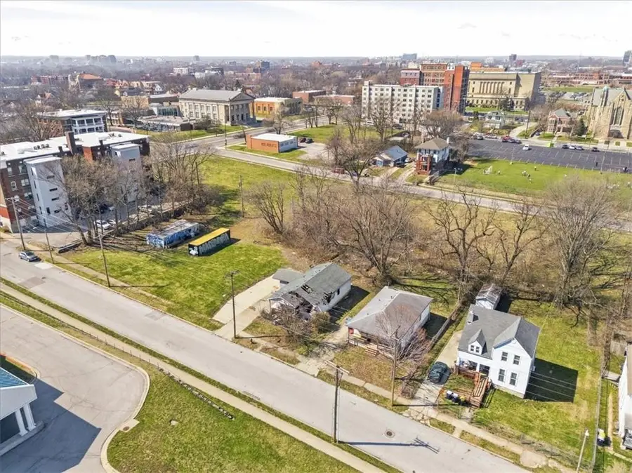 3120 Highland Avenue, Kansas City, MO 64109 - #3