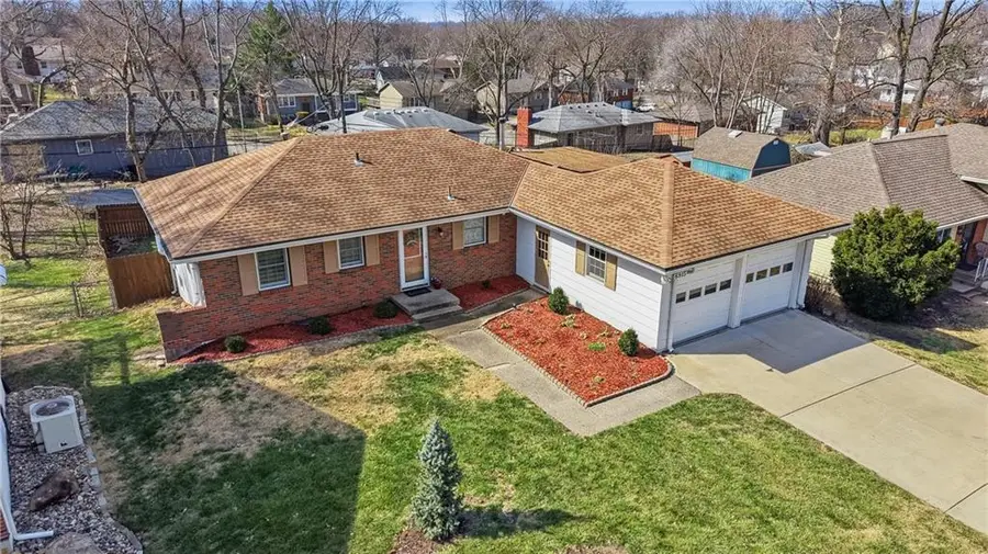 6915 NW 79th Terrace, Kansas City, MO 64152 - #2