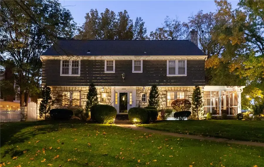 200 W 66th Street, Kansas City, MO 64113 - #2