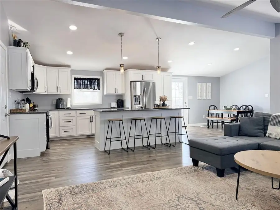 810 Town And Country Lane, Trenton, MO 64683 - #2