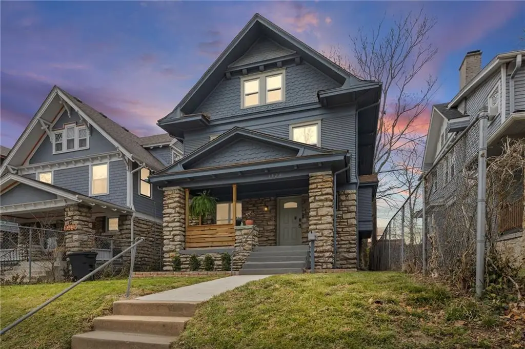 3928 Forest Avenue, Kansas City, MO 64110 - #1