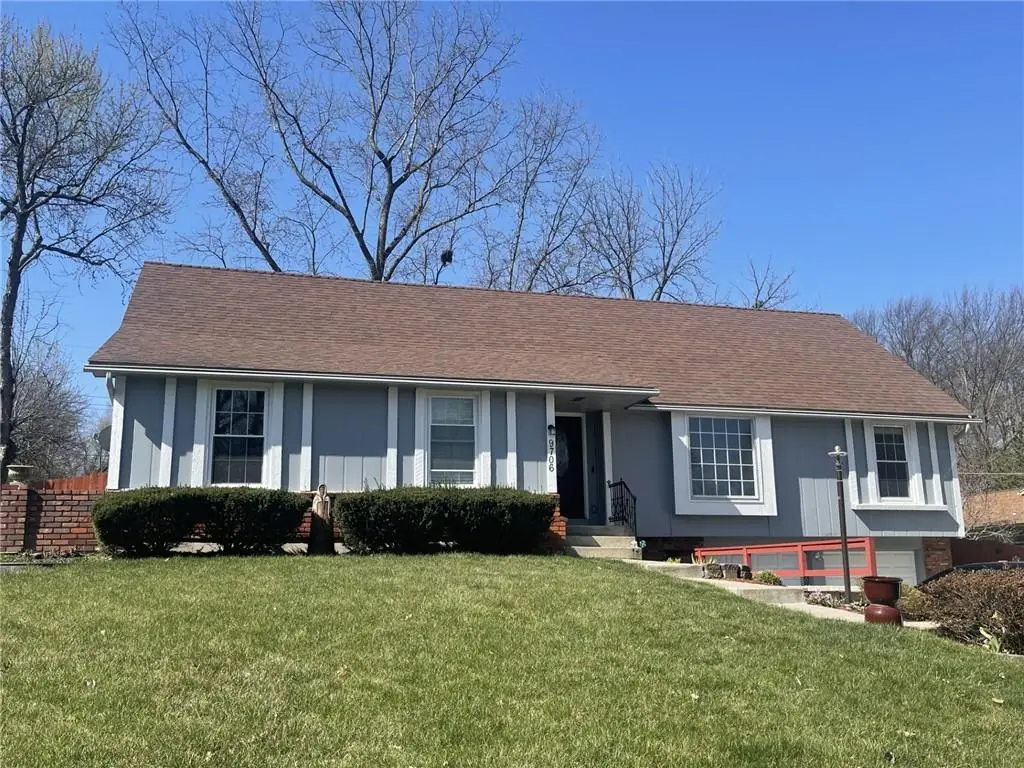 9706 Melrose Drive, Overland Park, KS 66214 - #1