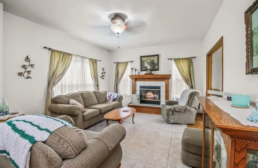 34010 E Pink Hill Road, Grain Valley, MO 64029 - #2