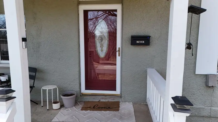 2328 Goff Avenue, Saint Joseph, MO 64505 - #2