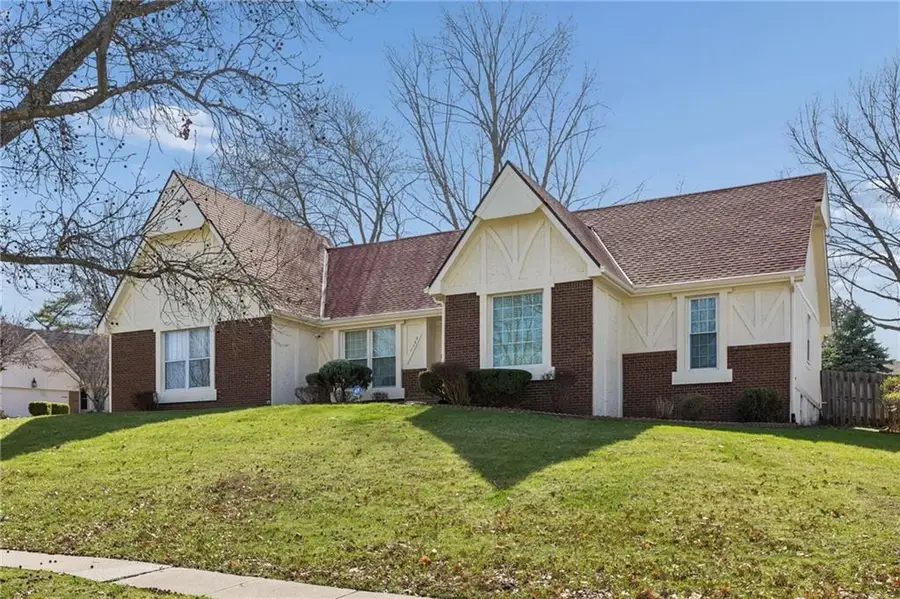 11733 W 109th Circle, Overland Park, KS 66210 - #3