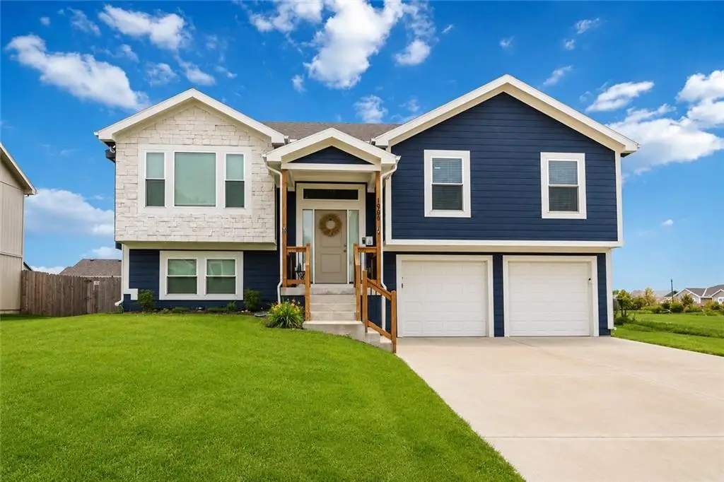 1905 Eagle Drive, Harrisonville, MO 64701 - #1