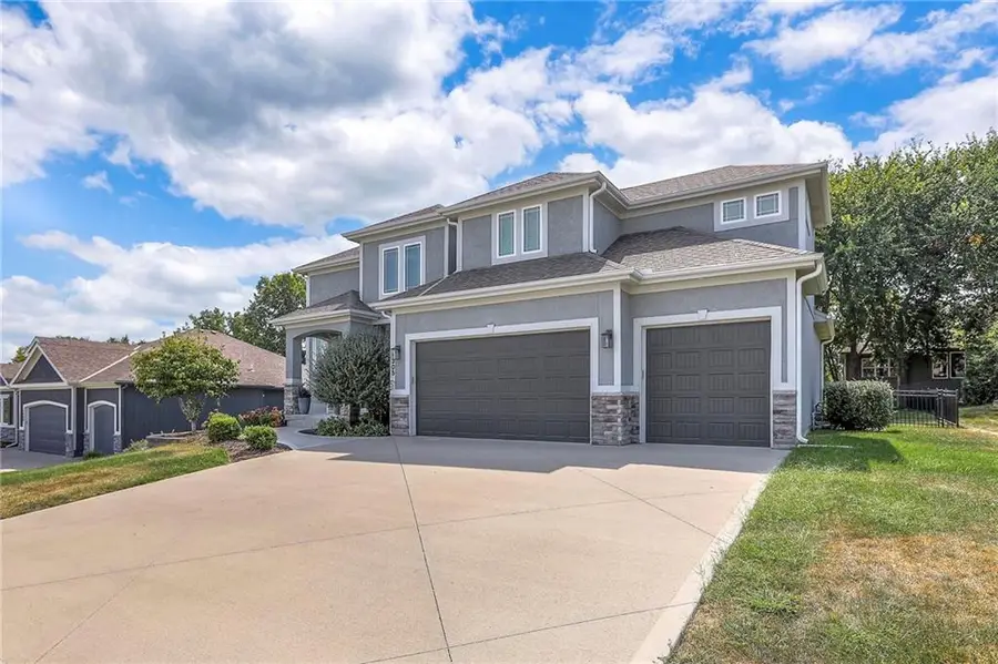 1305 NE Goshen Drive, Lees Summit, MO 64064 - #2