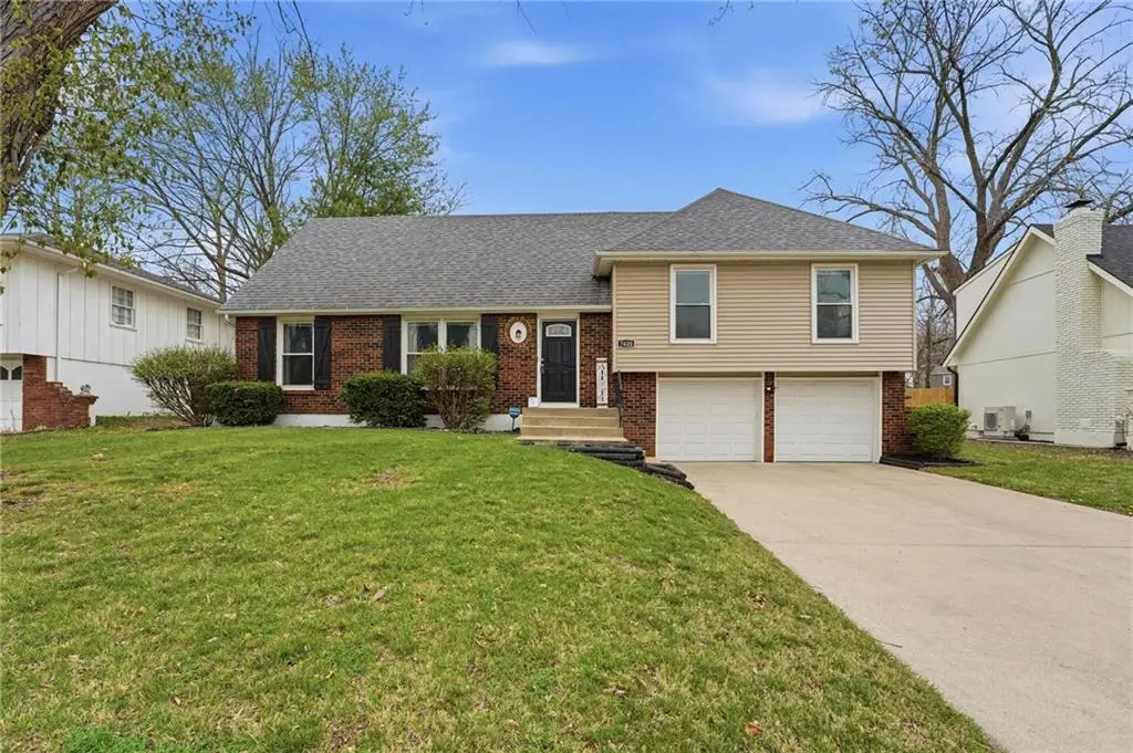 7620 E 100th Street, Kansas City, MO 64134 - #1