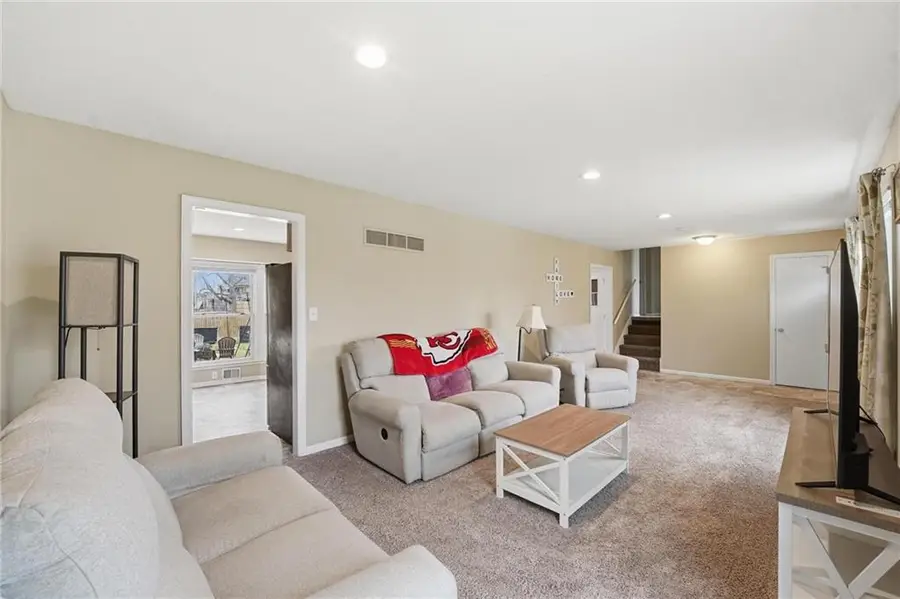 7620 E 100th Street, Kansas City, MO 64134 - #3