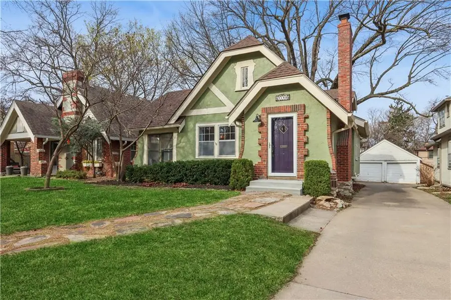 7148 Oak Street, Kansas City, MO 64114 - #2