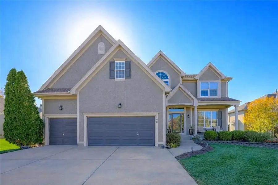 19011 W 99th Street, Lenexa, KS 66220 - #2