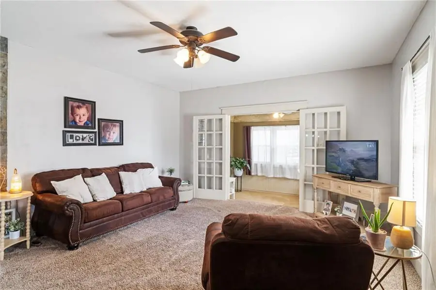 2709 Felix Street, Saint Joseph, MO 64501 - #3