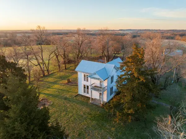 46863 East 192nd Street, Richmond, MO 64085