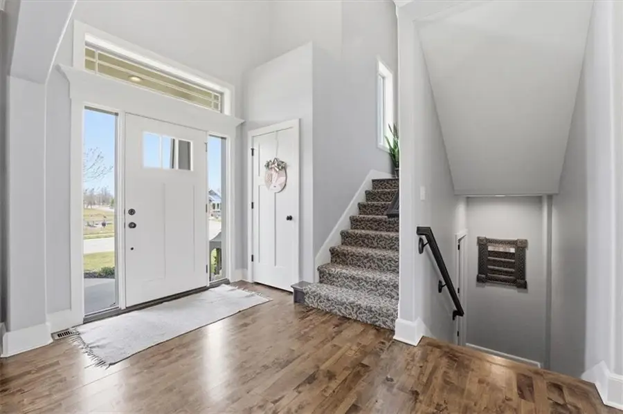 1009 SW Drake Circle, Lees Summit, MO 64082 - #3